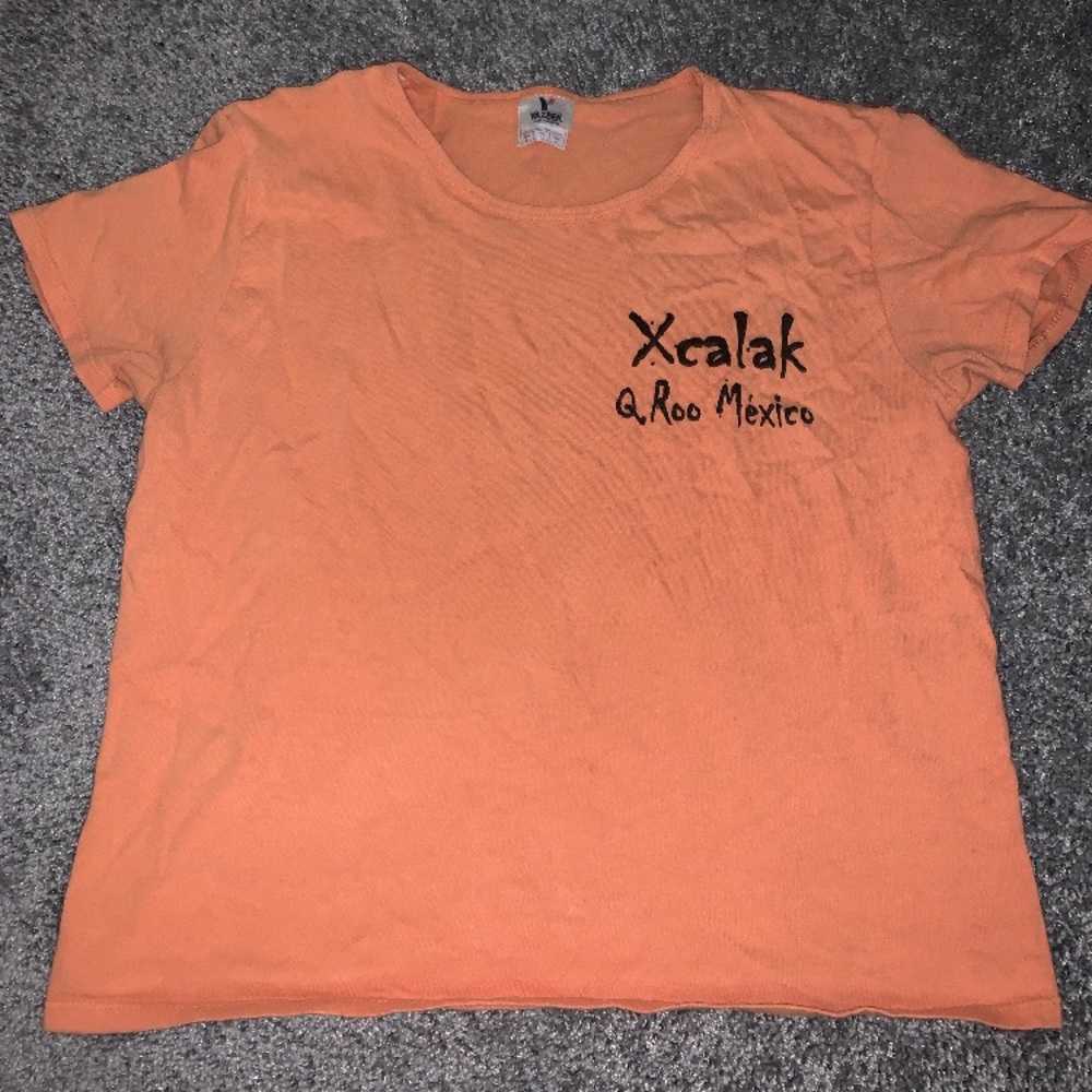 Orange t-shirt